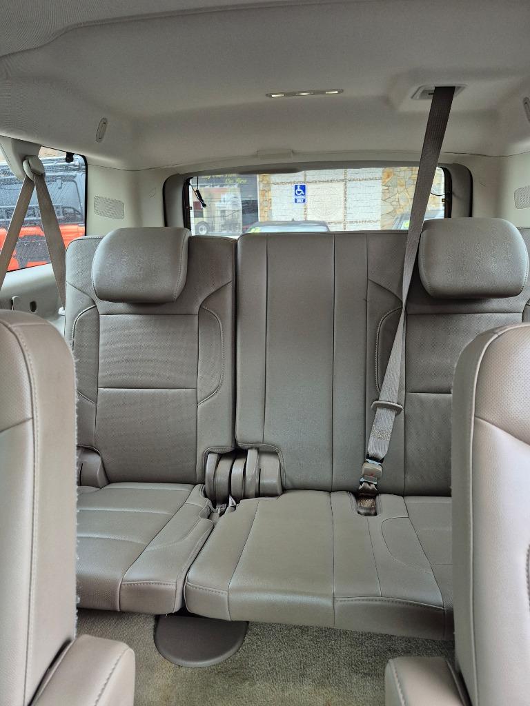 2015 Chevrolet Suburban LTZ - Photo 14