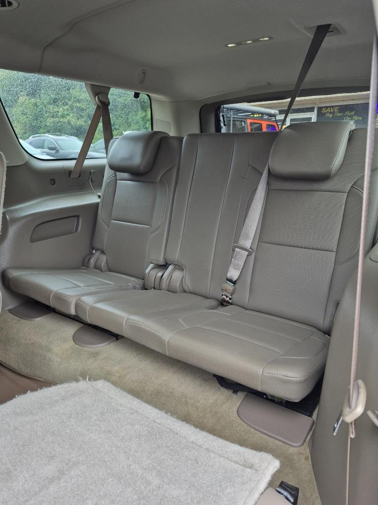 2015 Chevrolet Suburban LTZ - Photo 15