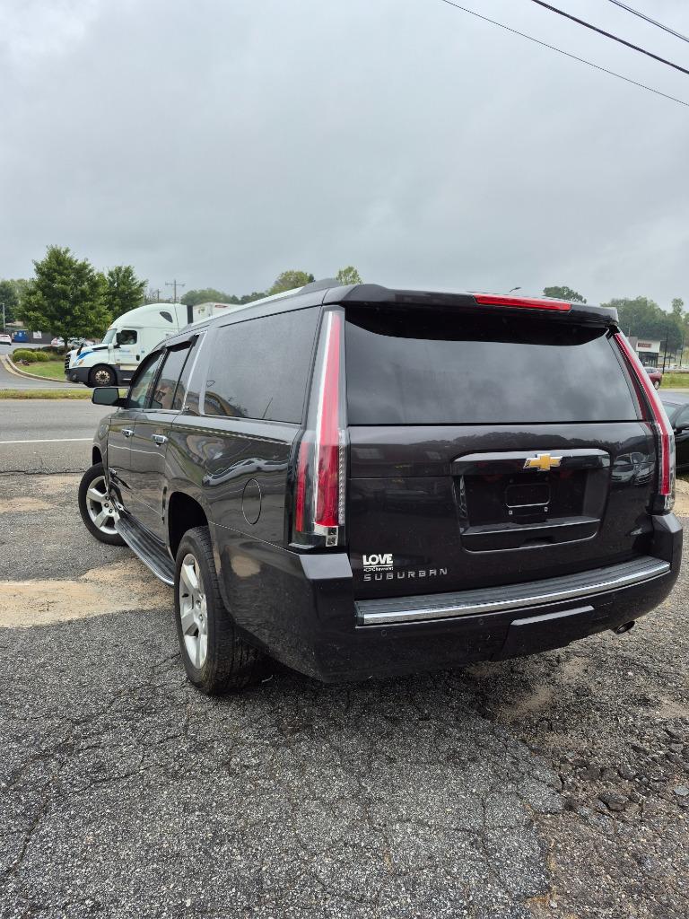 2015 Chevrolet Suburban LTZ - Photo 7