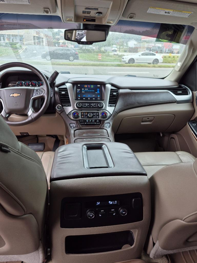 2015 Chevrolet Suburban LTZ - Photo 16