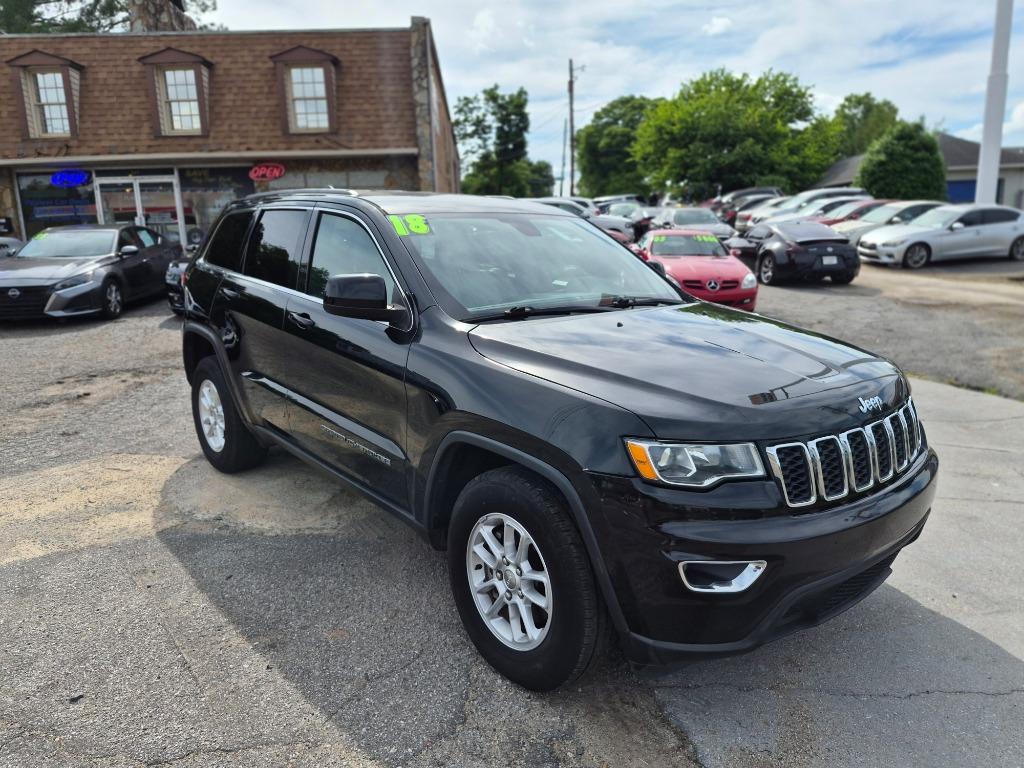 2018 Jeep Grand Cherokee Laredo 4WD's photo